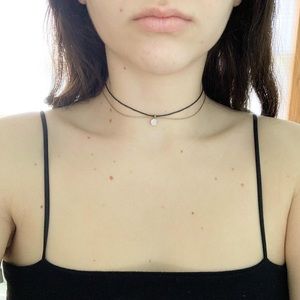 String & chain choker